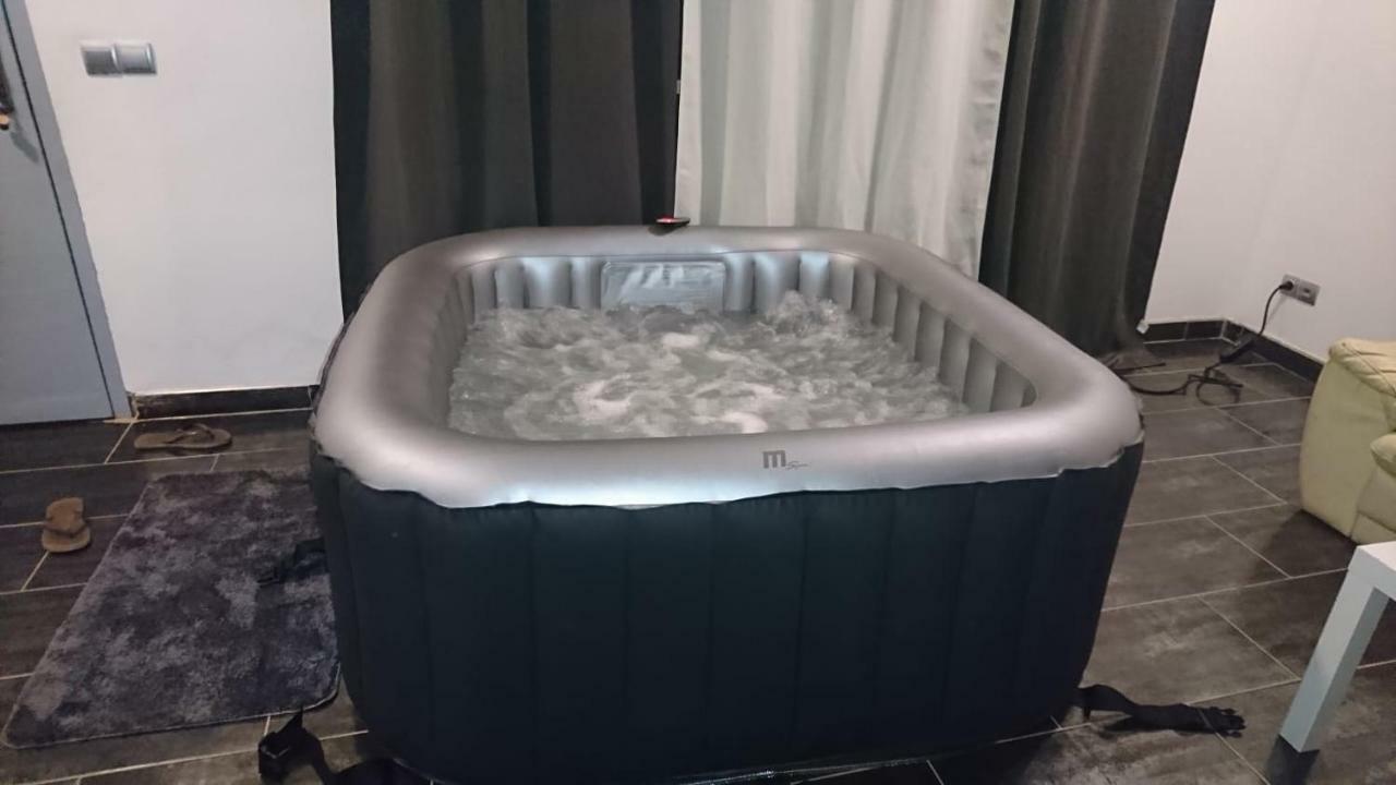 Bungalow Thai Vip Jacuzzi Interne Villa Ngaparou Екстериор снимка